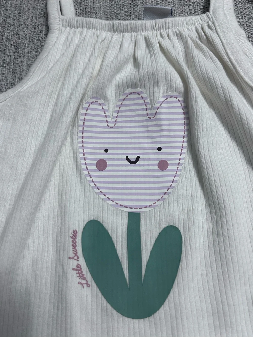 Old Navy Cream Baby Romper with Smiling Tulip. Size 18/24M NWT